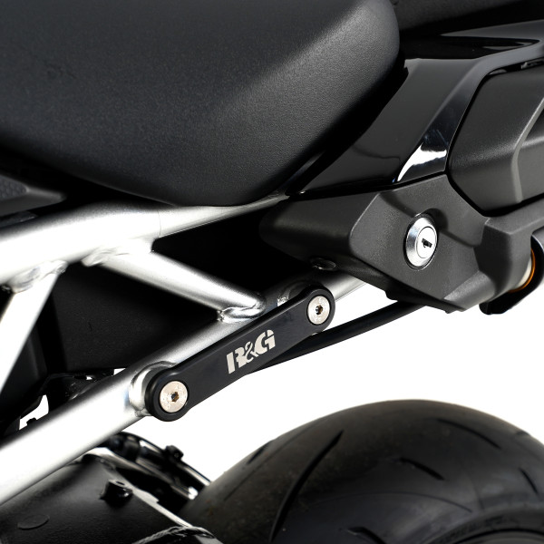 R&G Rear Foot Rest Blanking Plates for Kawasaki ZX-25R '20- & Suzuki GSX-S1000 GT '22-, Suzuki GSX-S 10000 GX '24- (Pair)